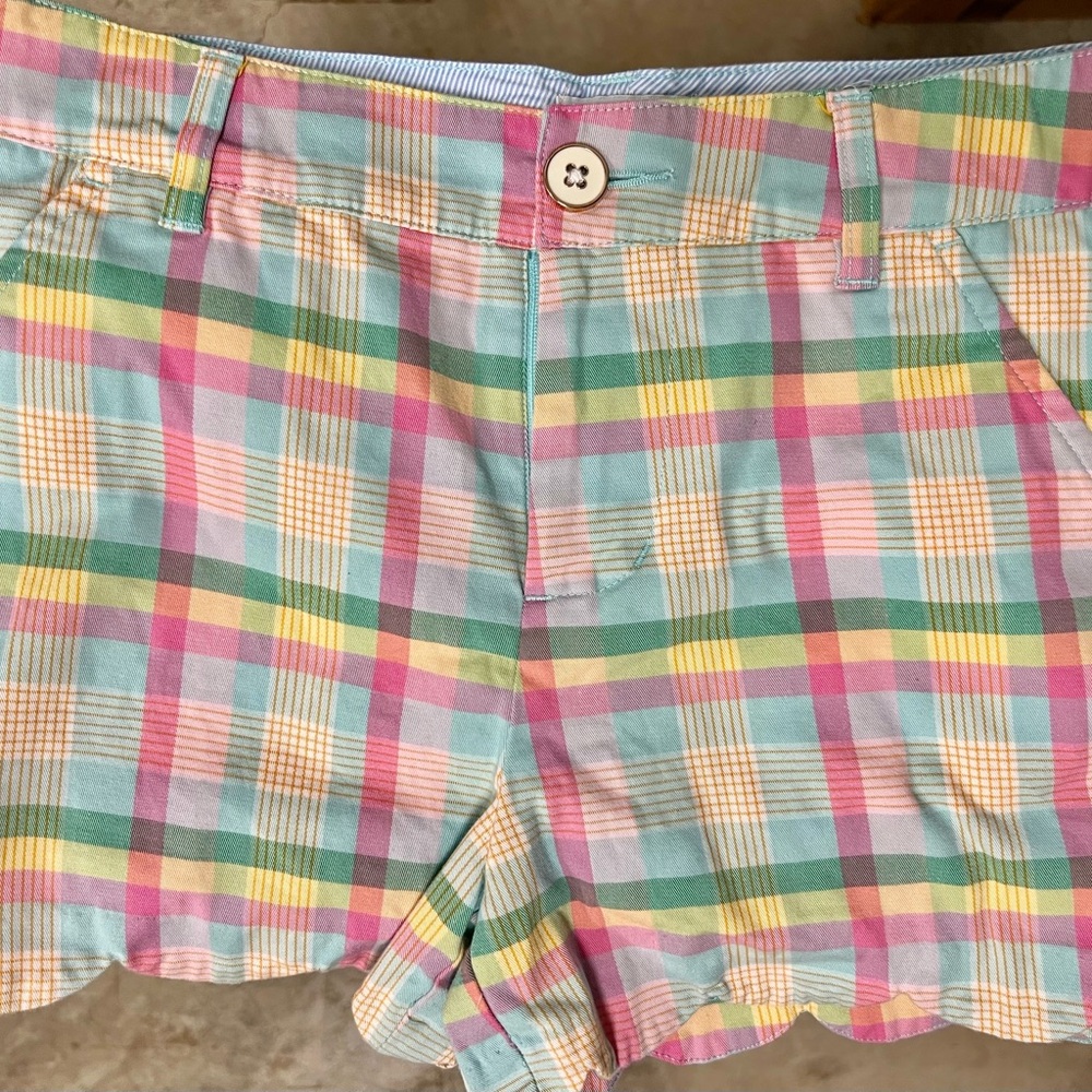 Scalloped shorts for girls (Crown & Ivy), size 10